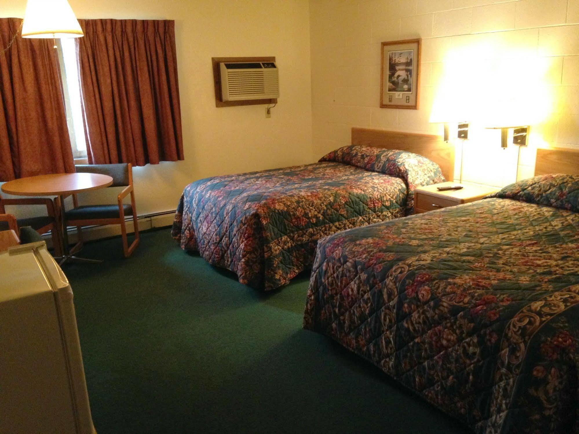 River Bend'S Walleye Inn Baudette Dış mekan fotoğraf